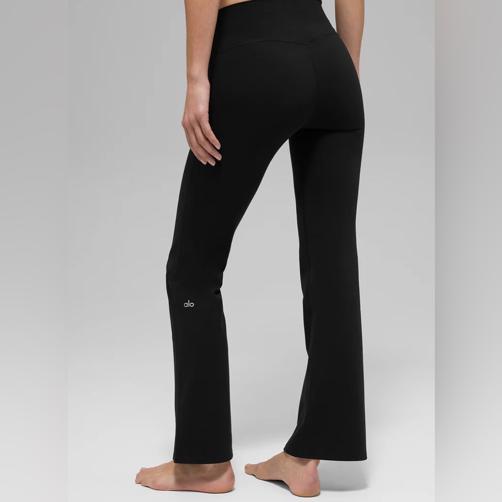 ALO Softsculpt High-Waist 7/8 Bootcut Legging